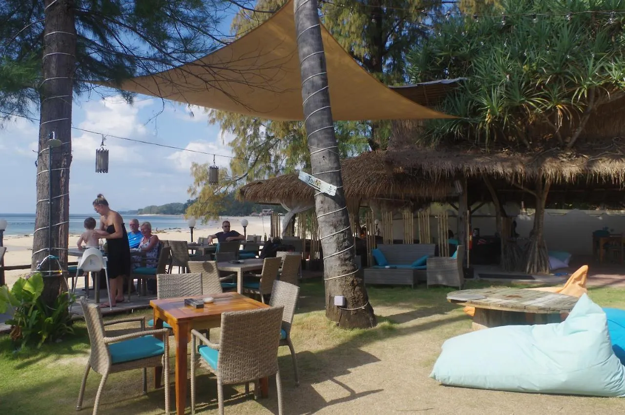 Thai House Beach Resort Ko Lanta 3*,  Tajlandia
