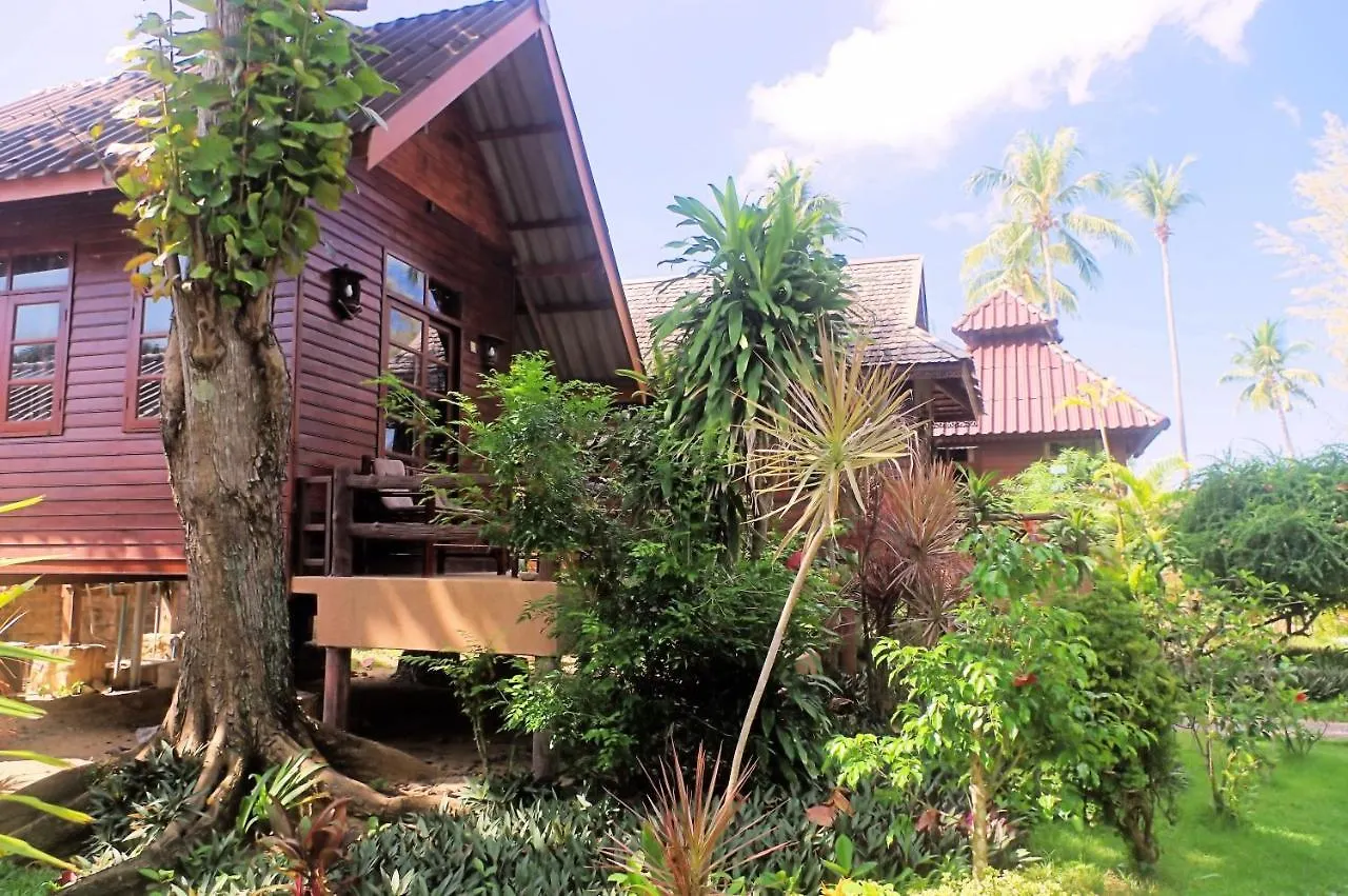 Thai House Beach Resort 코란타