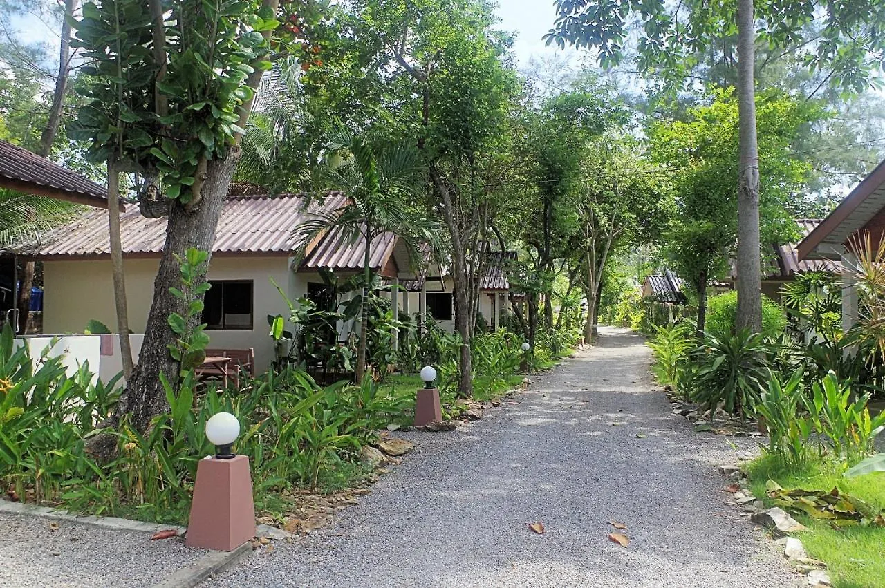 Thai House Beach Resort 코란타